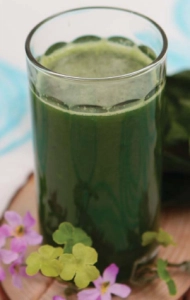 Skin detox sapje in een glas